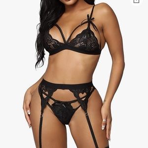 3 piece lingerie set, black